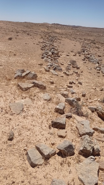 קובץ:אמת-המים בור אבן-ארי 29.6.23 ש-2.jpg