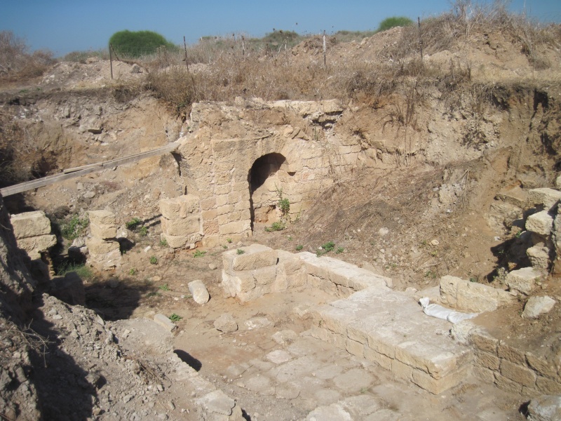 קובץ:חרבתקיסרי.JPG