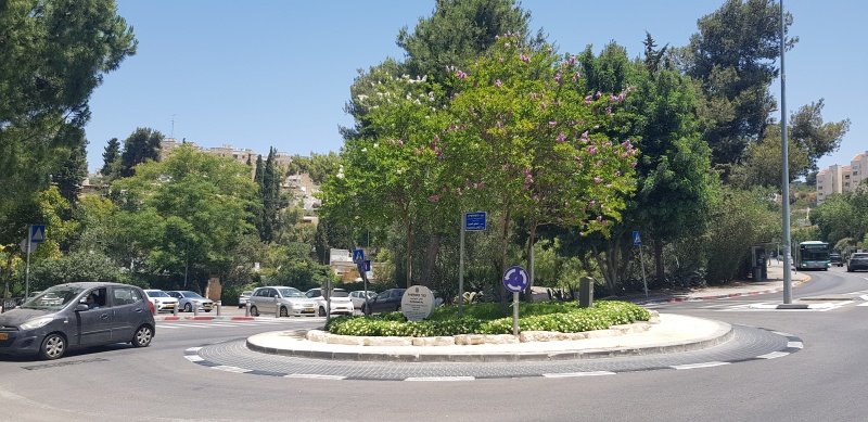 קובץ:ככר השולמית - 1.jpg