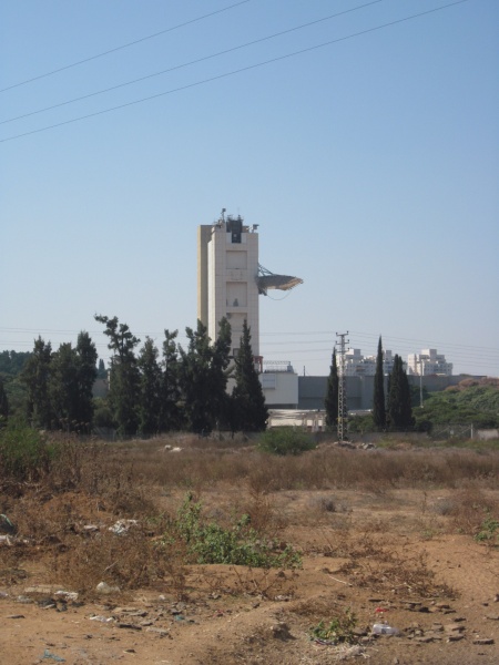 קובץ:מגדל שמש.JPG