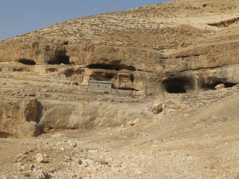 קובץ:מערותקנןחרדון.jpg