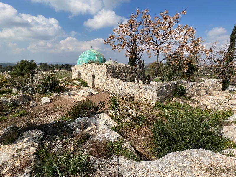 קובץ:מקעם עלי בודרוס.jpg