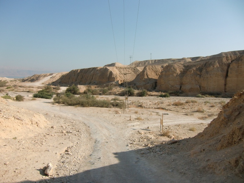 קובץ:סוף השביל הלבן והגעה לערוץ.JPG