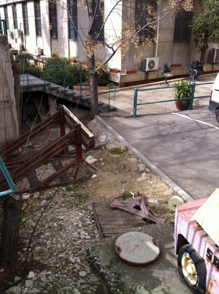 קובץ:2012.02.15-133849.284.iphone.jpg