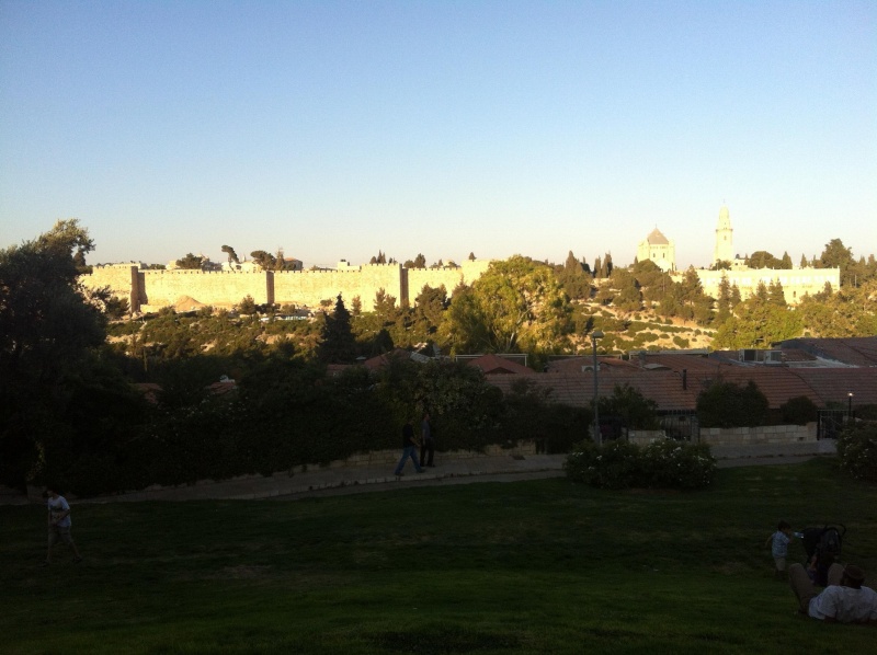 קובץ:2012.07.7-190024.721.iphone.jpg