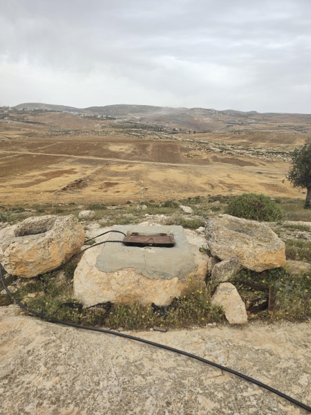 קובץ:2025-04-30T15 36 46.661250359168.jpg